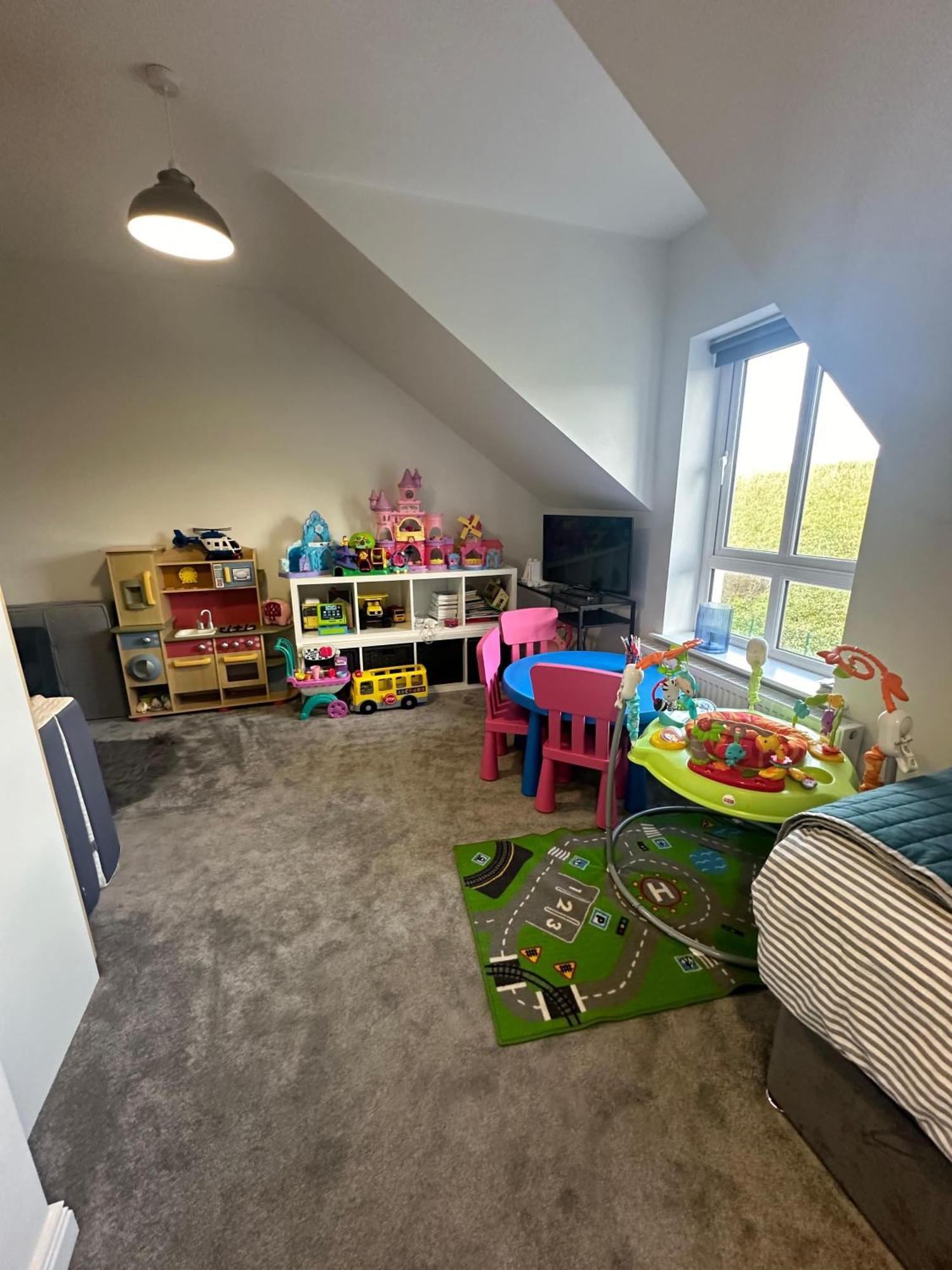 Coastal Haven 5 Bed Gem In Center *