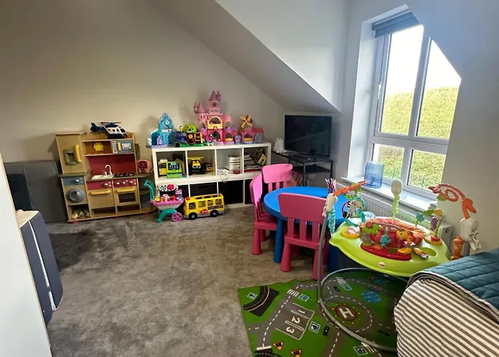 Coastal Haven 5 Bed Gem In Portrush Center