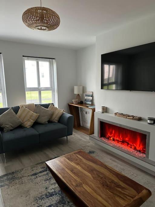 Villa Coastal Haven 5 Bed Gem In Center *